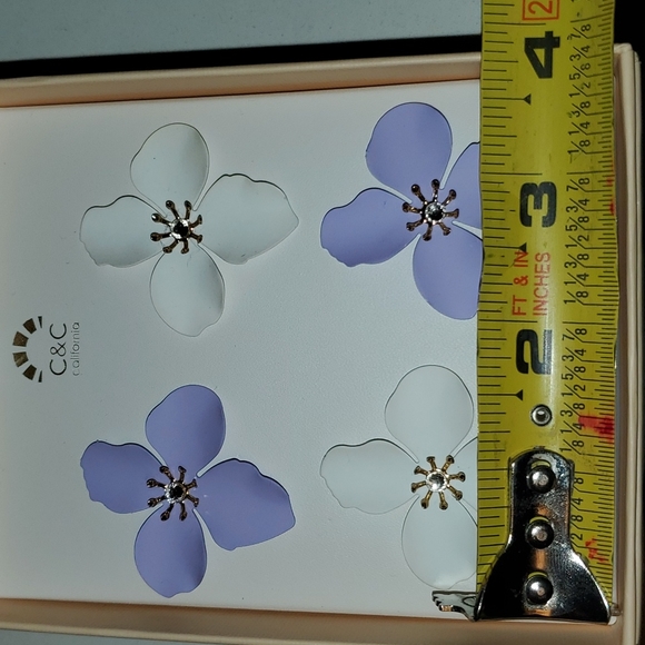 🟣 C&C California Lavender & White Flower - Picture 8 of 8